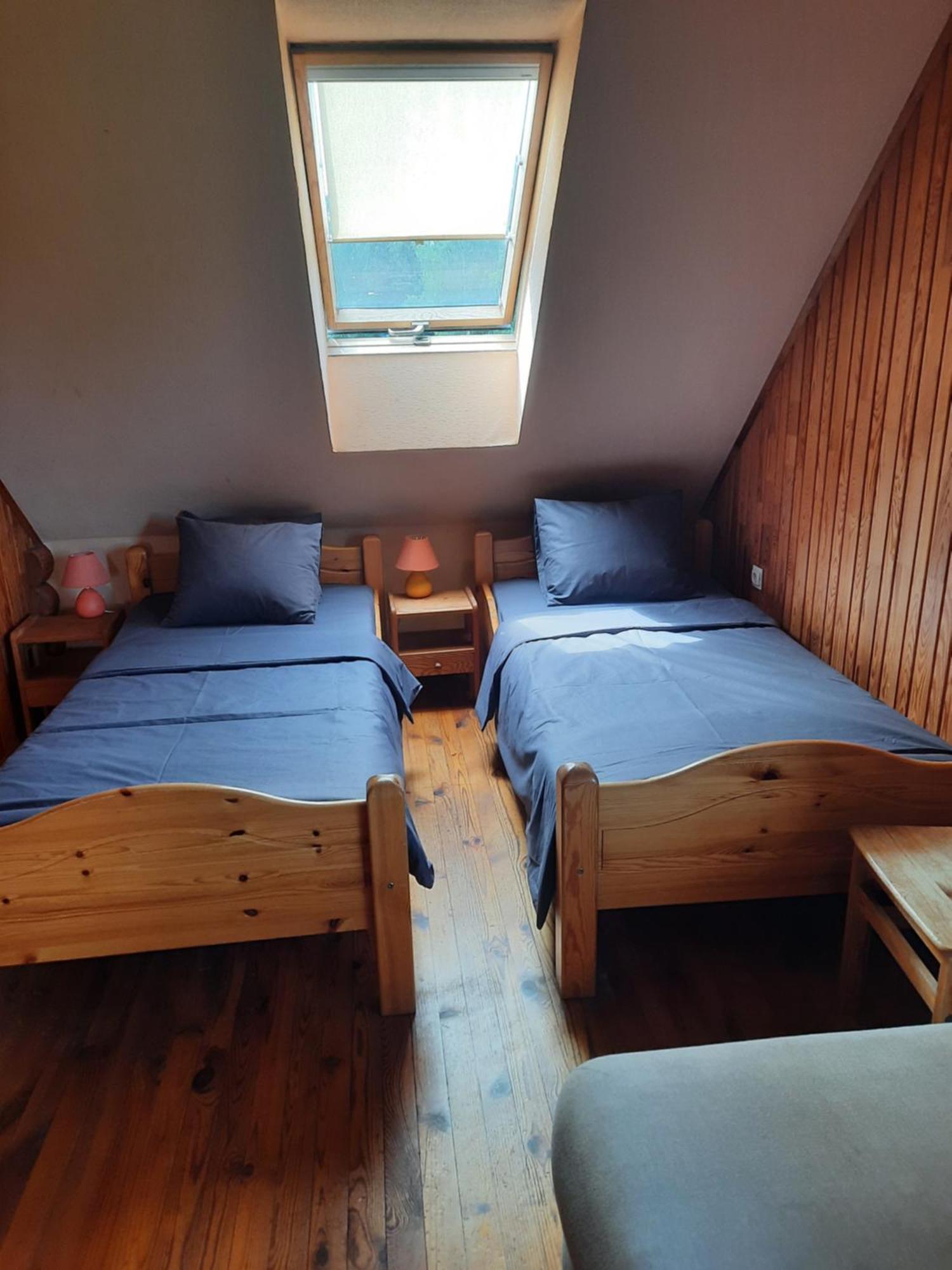 Jaun-Ievinas Hotel Rauna Bagian luar foto