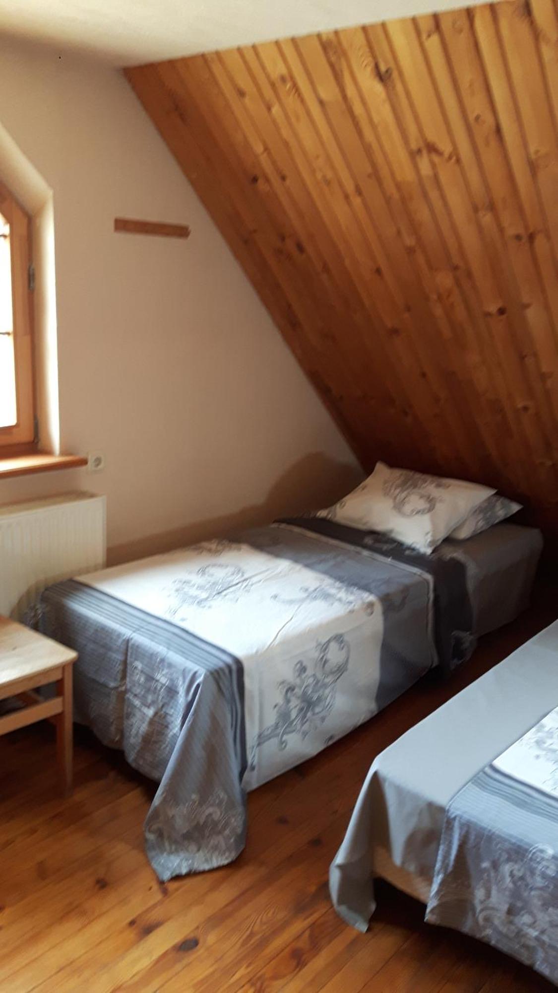 Jaun-Ievinas Hotel Rauna Bagian luar foto