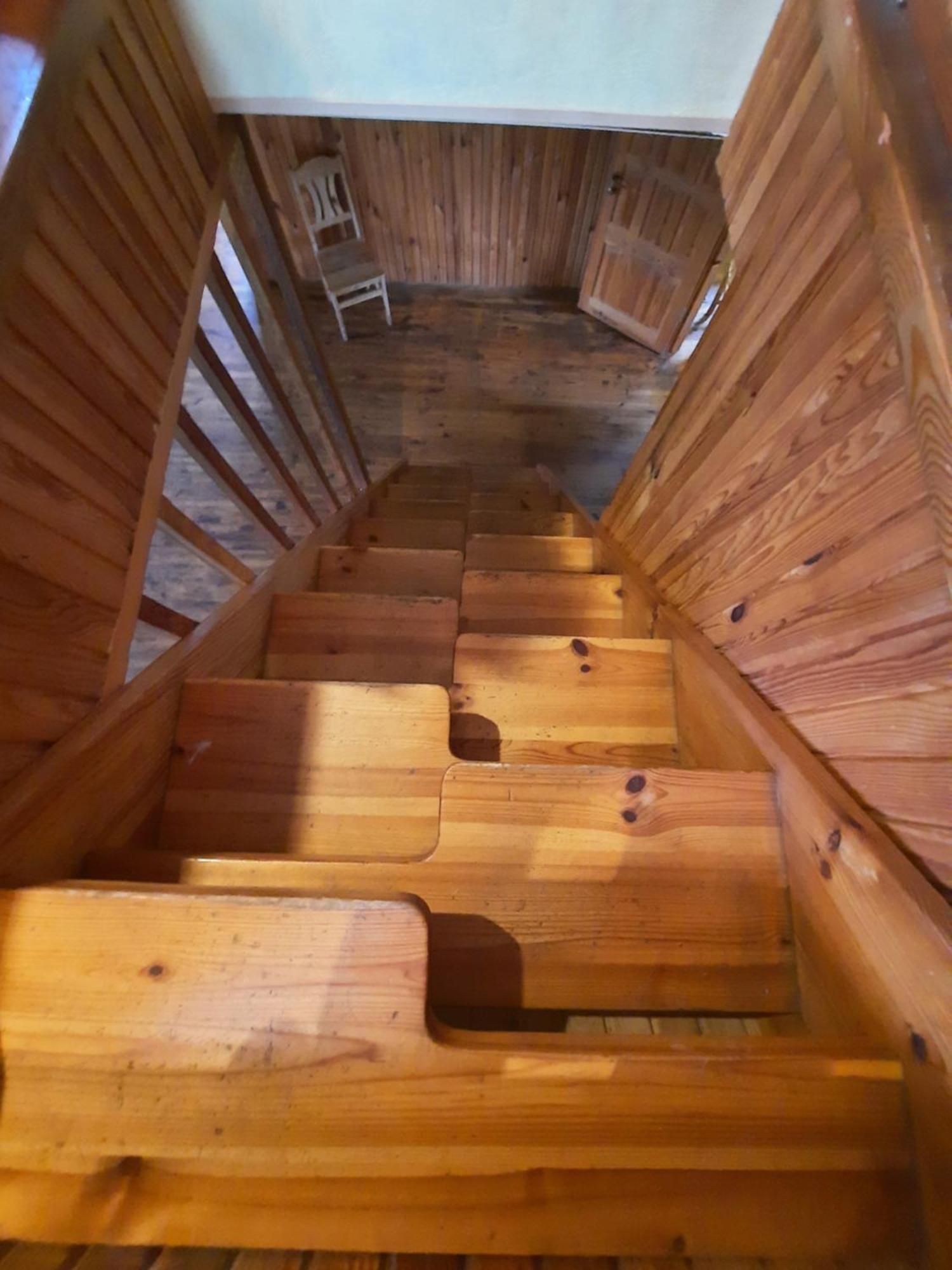 Jaun-Ievinas Hotel Rauna Bagian luar foto